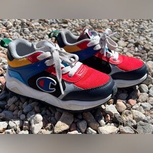 Kids shoes